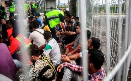 মালয়েশিয়ায় ১৩২ বাংলাদেশি গ্রেপ্তার 