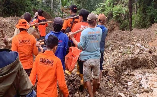 ইন্দোনেশিয়ায় বন্যা-ভূমিধসে মৃত্যু ১৫ জনের 