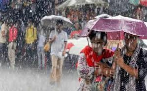 ঢাকায় বজ্রসহ বৃষ্টির সম্ভাবনা 