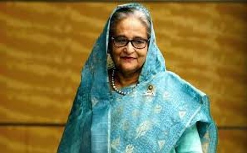 টুঙ্গিপাড়ার পথে প্রধানমন্ত্রী 