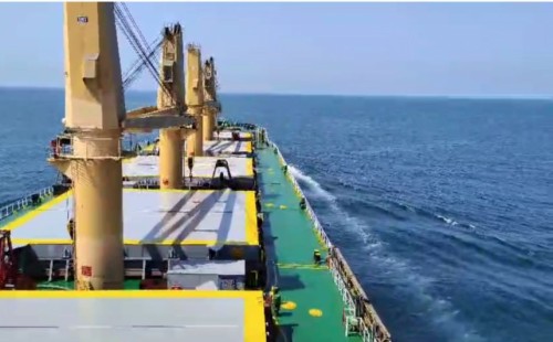 কুতুবদিয়ায় ভিড়ল এমভি আবদুল্লাহ, নাবিকরা ঘরে ফিরবেন কাল 