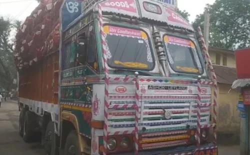 আমদানি শুরু ভারতীয় পেঁয়াজ 