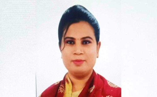 পাঁচ নারীকে হারিয়ে ভাইস চেয়ারম্যান তৃতীয় লিঙ্গের মুন্নি 