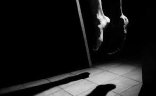 হোটেল কক্ষে ঝুলছিল ব্যবসায়ীর মরদেহ 