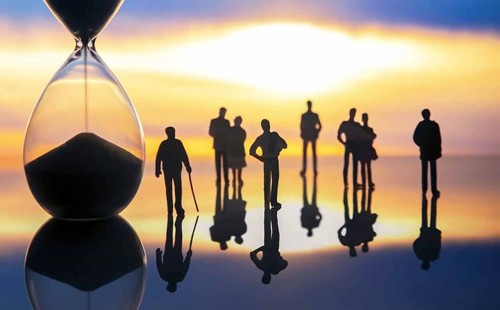 বিশ্বজুড়ে গড় আয়ু কমেছে প্রায় ২ বছর : ডব্লিউএইচও 