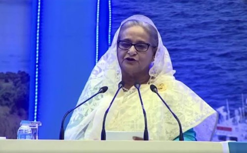 যুদ্ধে অর্থ ব্যয় না করে ক্ষুধার্ত মানুষের পেছনে ব্যয় করুন 