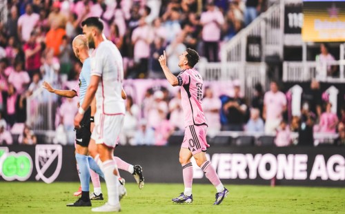 তিন কিংবদন্তির গোলের পরও পয়েন্ট হারাল মায়ামি 