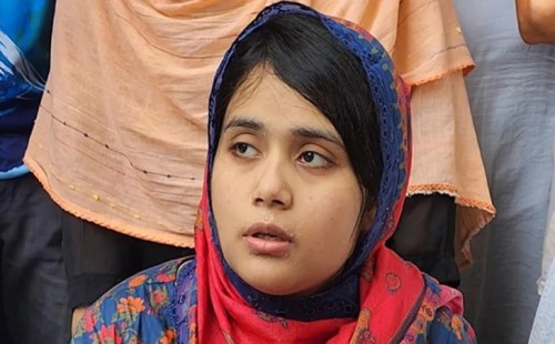 কলকাতা যাচ্ছেন আনারকন্যা ডরিন 