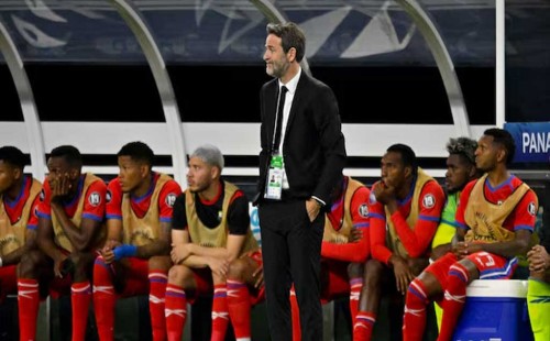 পানামাকে কোনো সুযোগই দিলো না উরুগুয়ে 