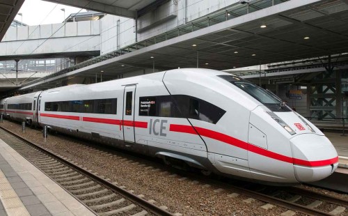 ট্রেন সময়মতো না চলায় ক্ষমা চাইলো জার্মান রেল কর্তৃপক্ষ 