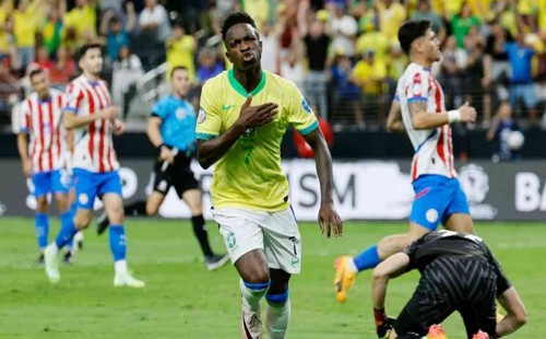 ভিনিসিয়ুসের জোড়া গোলে প্যারাগুয়েকে উড়িয়ে দিলো ব্রাজিল 