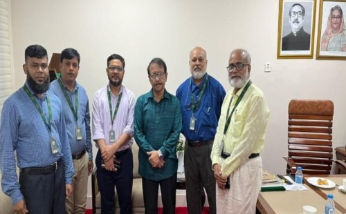 প্রধানমন্ত্রীর শিক্ষা ও সংষ্কৃতি উপদেষ্টার সঙ্গে নোবিপ্রবি উপাচার্যের সাক্ষাত 