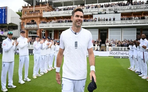 অ্যান্ডারসনের বিদায়ী টেস্টে বড় জয় ইংল্যান্ডের 