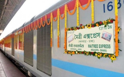 বাংলাদেশের সঙ্গে সব ধরনের ট্রেন যোগাযোগ স্থগিত করেছে ভারত 