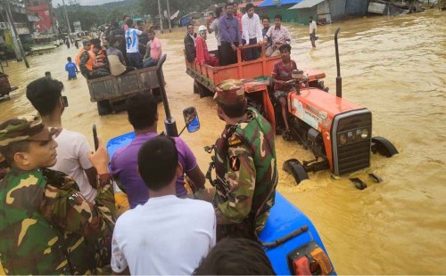 বন্যায় মৃত্যু ১৮ জনের, ক্ষতিগ্রস্ত প্রায় অর্ধ কোটি 