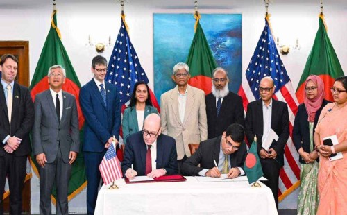 পাচারের অর্থ ফিরিয়ে আনতে যুক্তরাষ্ট্রের সহযোগিতা কামনা 