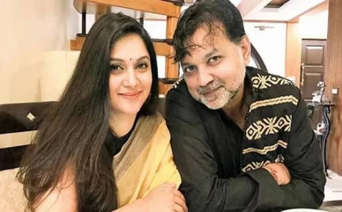 আবারও বিচ্ছেদের ইঙ্গিত সৃজিত-মিথিলার! 