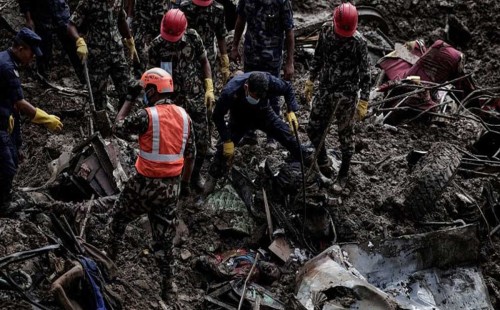 নেপালে ভূমিধসে মৃতের সংখ্যা বেড়ে ১৫১ 