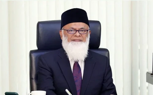 এক্সিম ব্যাংকের সাবেক চেয়ারম্যান নজরুল ইসলাম মজুমদার গ্রেপ্তার 