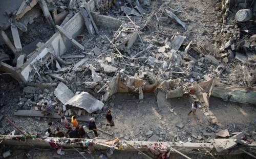 গাজায় রাতভর ইসরায়েলি অভিযান, নিহত ৬৫ 