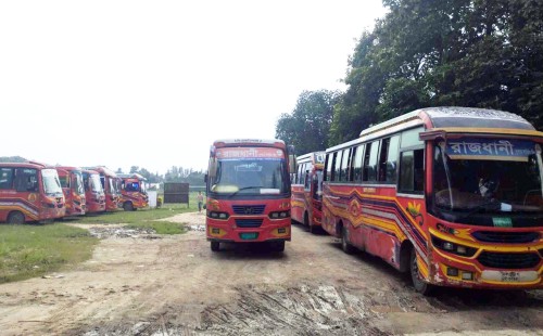 জাবি শিক্ষার্থীকে হেনস্তা, রাজধানী পরিবহনের ২৪ বাস আটক 