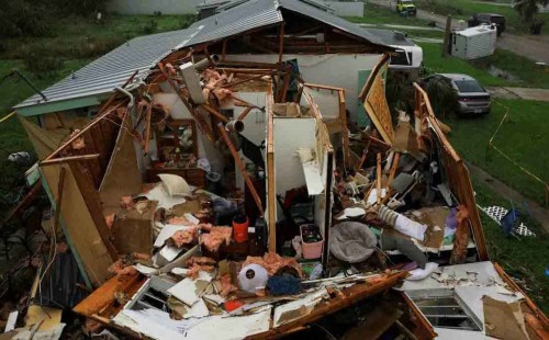 মিল্টনে লণ্ডভণ্ড ফ্লোরিডা, প্রাণহানি বেড়ে ১৬ 