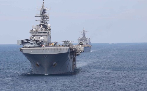 মার্কিন যুদ্ধজাহাজে হামলার হুমকি ইরানের 