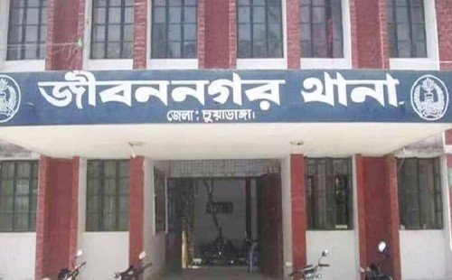 টয়লেটে যাওয়ার কথা বলে থানা থেকে পালালেন নারী আসামি 