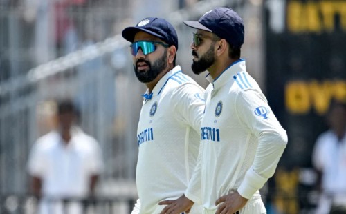 দেশের মাটিতে শেষ টেস্ট খেলে ফেলেছেন রোহিত-কোহলি? 