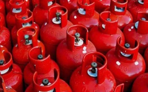 ৩৫ টাকা বেড়ে ১ টাকা কমলো এলপি গ্যাসের দাম 