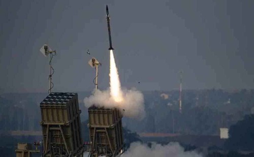 ইসরায়েলের ঘাঁটিতে হিজবুল্লাহর ক্ষেপণাস্ত্র হামলা 