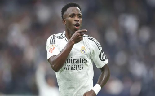 ভিনির হ্যাটট্রিকে রিয়ালের বড় জয় 