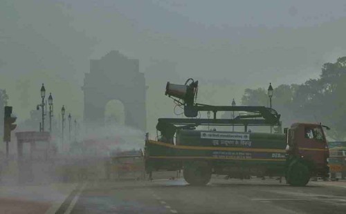 ধোঁয়াশা দিল্লি, অফিসের সময় পরিবর্তন, ফ্লাইট বাতিল 
