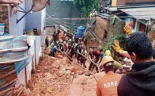 ভারতে ভূমিধসে এক পরিবারের সাতজন নিহত 