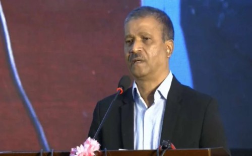 দুদক ও বিচার বিভাগ শেখ হাসিনার দাসে পরিণত হয়েছিল : আসিফ নজরুল 