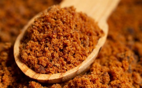 সাদা চিনির চেয়ে কি খেজুরের চিনি ভালো? 