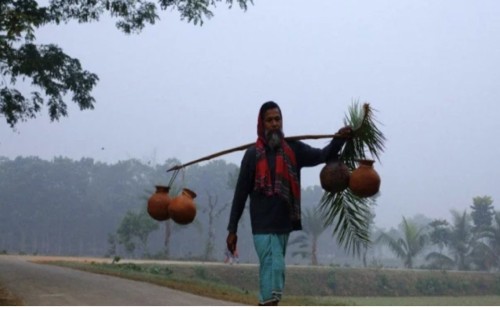 খেজুরের রস: সুস্বাদু পানীয় এবং স্বাস্থ্যগুণে ভরপুর 