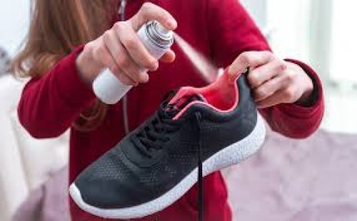 জুতার দুর্গন্ধ দূর করার উপায় 