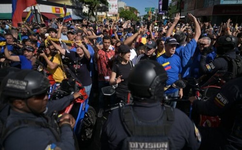 ভেনেজুয়েলায় বিরোধী দলের সংসদ নির্বাচন বয়কট 