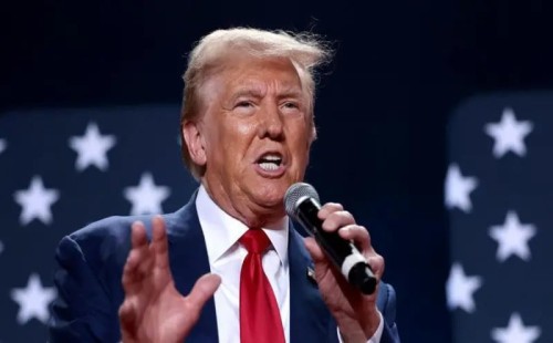 ক্যাপিটল দাঙ্গায় অভিযুক্তদের সাধারণ ক্ষমা ঘোষণা 