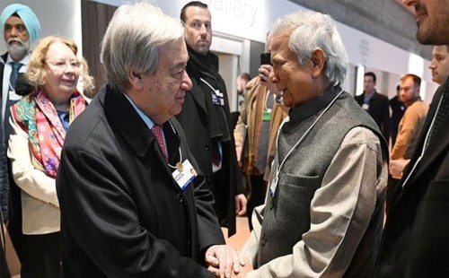 দাভোসে জাতিসংঘ মহাসচিবের সঙ্গে ড.মুহাম্মদ ইউনূস 