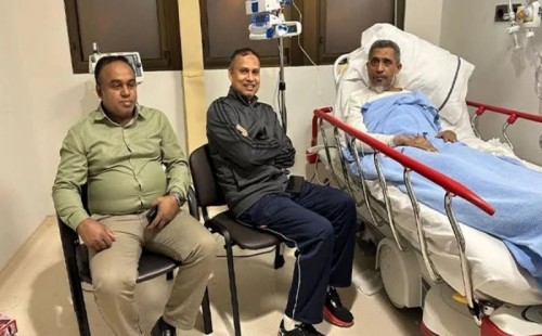 দুবাই হাসপাতালে ভর্তি বাবর 