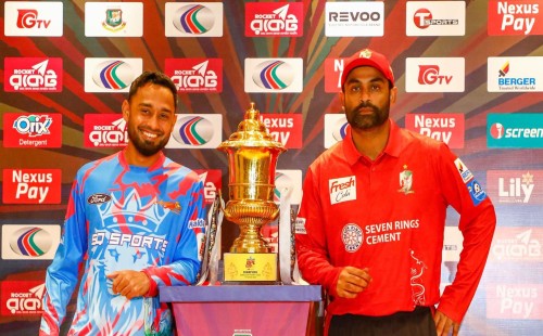 টস জিতে ফিল্ডিংয়ে বরিশাল 