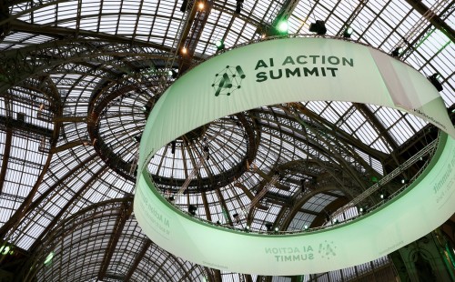 এআই সম্মেলনে বিশ্বনেতারা 