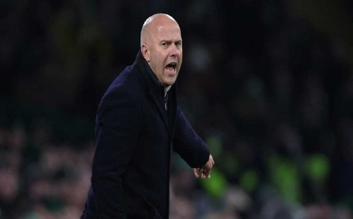 আর্না স্লটকে দুই ম্যাচের নিষেধাজ্ঞা 