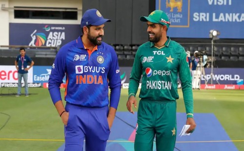 এক মিনিটেই শেষ ভারত-পাকিস্তান ম্যাচের বাড়তি টিকিট 