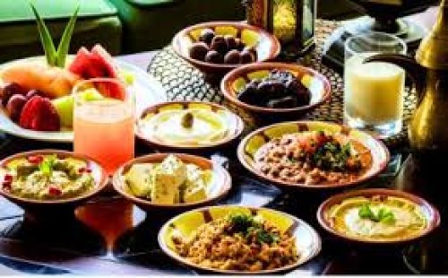 ভাজাপোড়া এড়িয়ে ইফতারে যেসব খাবার রাখবেন 