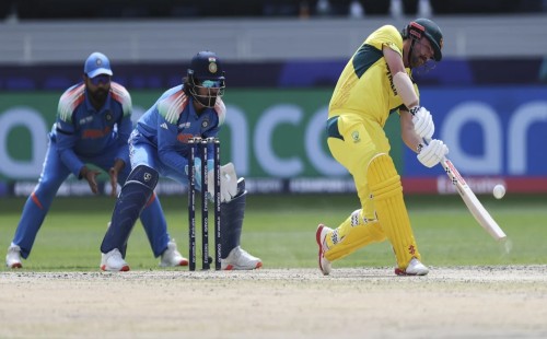 ফাইনালে উঠতে ভারতকে ২৬৫ রানের লক্ষ্য ছুঁড়ে দিল অস্ট্রেলিয়া 