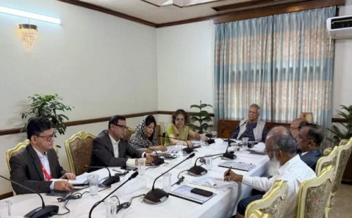 দুই মহাপরিকল্পনা নিয়ে প্রধান উপদেষ্টার উষ্মা 