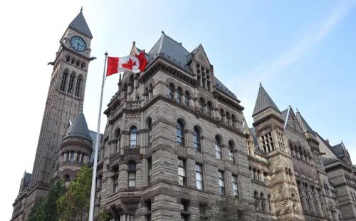 সিরিয়া থেকে কানাডার নিষেধাজ্ঞা শিথিল 